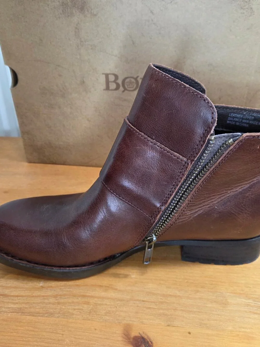 Born Women's Adler F06316 Brown Leather Buckle Zip Up Ankle Boots Booties Sz 8M
